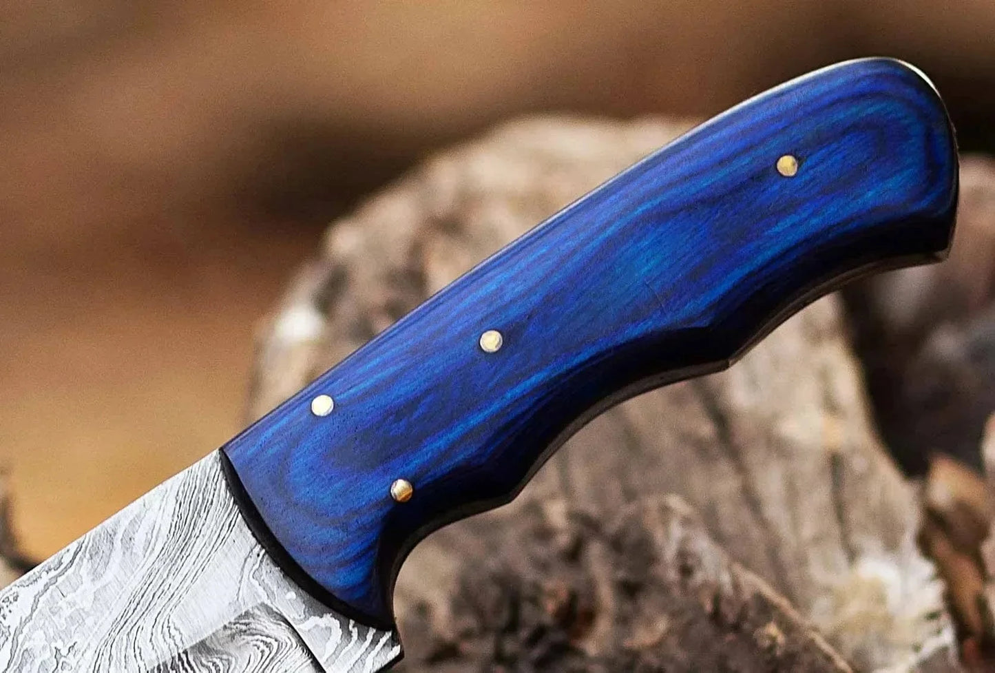 Damascus Steel Hunting Knife with Pakka Wood Handle and Leather Sheath