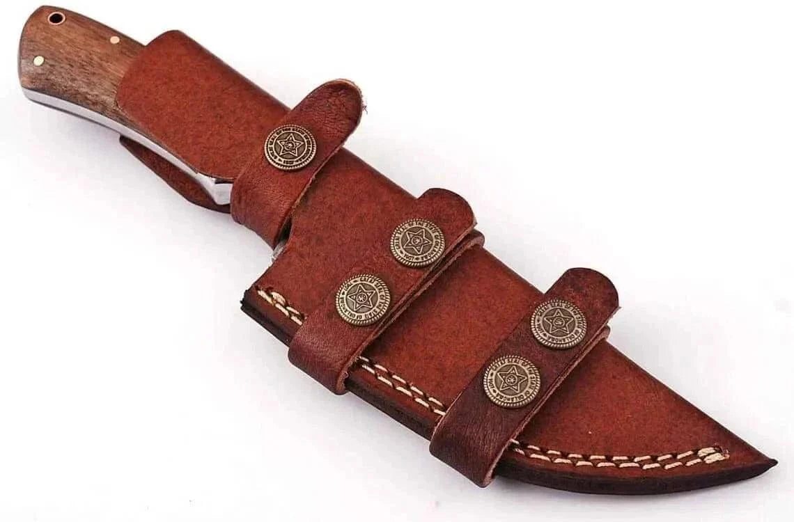 Damascus Steel Hunting Knife with leather sheath, featuring a Rose Wood and Pakka Wood handle.