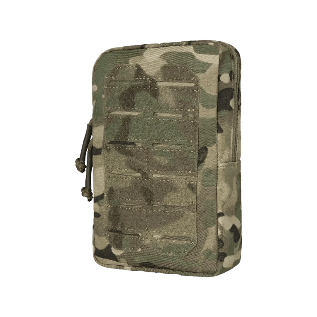 Tactical Utility Pouch in Multicam design made of high-quality nylon, ideal for adventure and versatile portability.