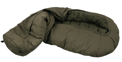 Carinthia Defence 4 sleeping bag in olive, featuring durable design and superior insulation for cold-weather performance.
