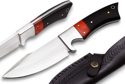 High carbon steel hunting knife with leather sheath, featuring a full tang design, bull horn and Pakka wood handle.
