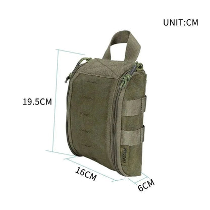 First Aid Pouch, compact and tactical, made of durable Cordura, with MOLLE compatibility, measuring 19.5cm x 16cm x 6cm.